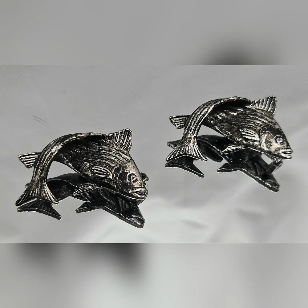 Silver Fish-Shaped Pet Ornament